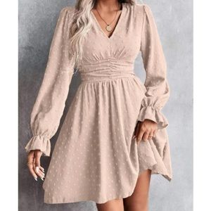 Swiss dot flounce sleeve dress apricot
